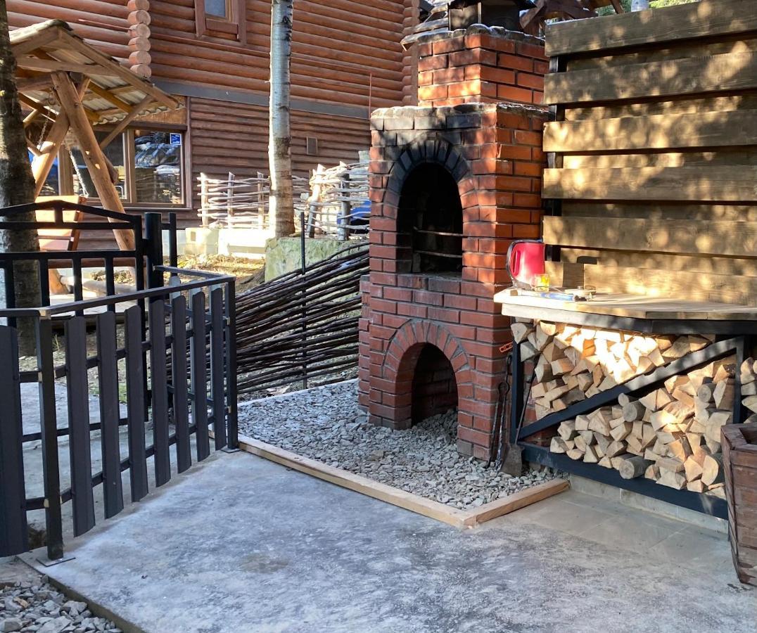 Forest House Migovo Bagian luar foto