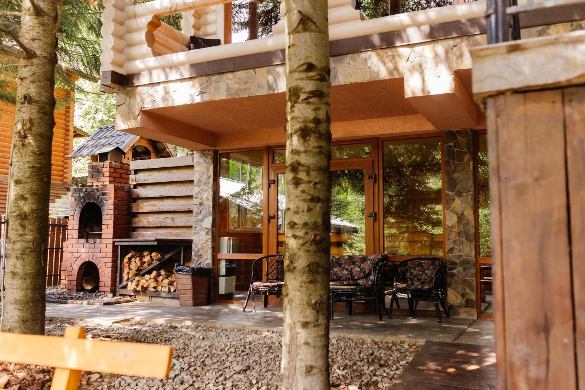 Forest House Migovo Bagian luar foto