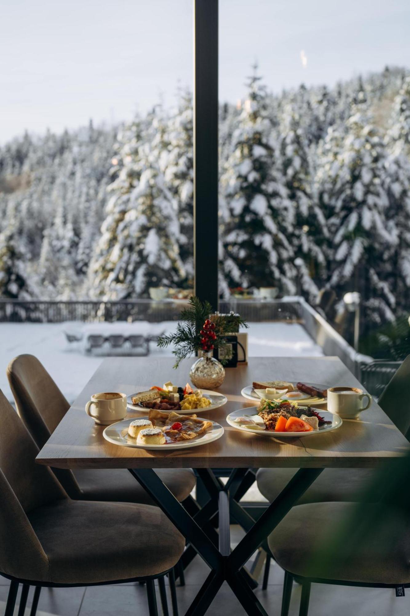Forest House Migovo Bagian luar foto