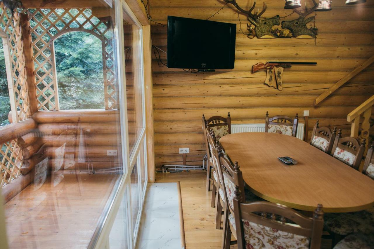 Forest House Migovo Bagian luar foto